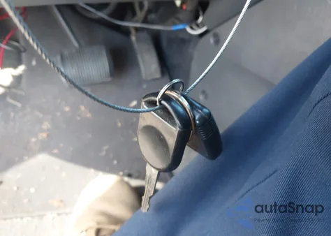 2006 Ford Escape Xlt/Xlt Sport z USA, uszkodzony, nr VIN 1FMYU93116KA07662